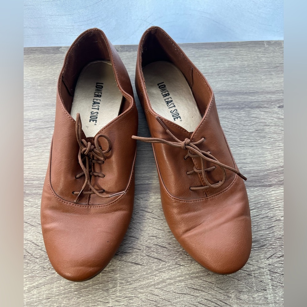 LOWER EAST SIDE brown faux leather shoes Size 6